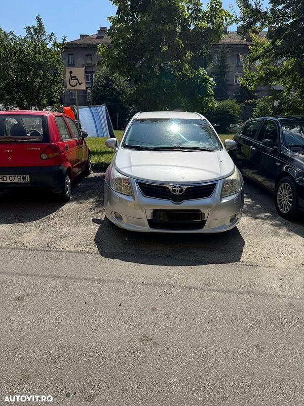 Culoaregri Utilizat 2011 Toyota Avensis Break | 7.000 EUR - Imagine 1/4