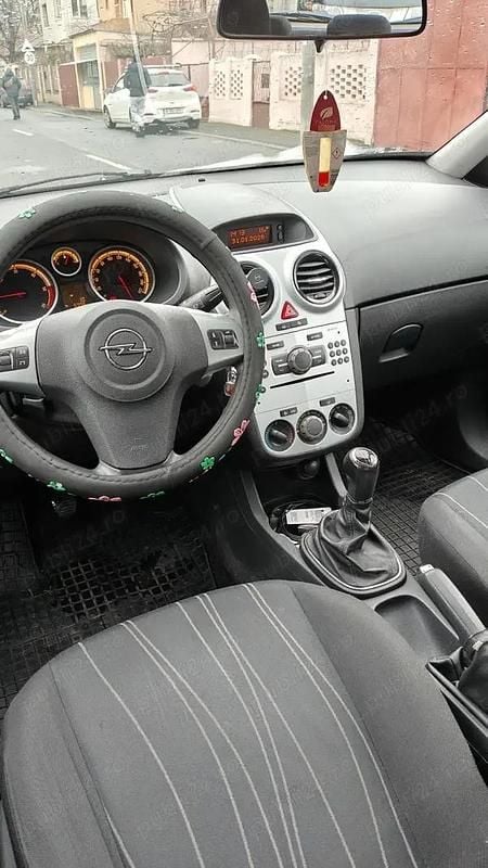 Second-hand Opel Corsa 90 CP (66 kW) 2009 Hatchback