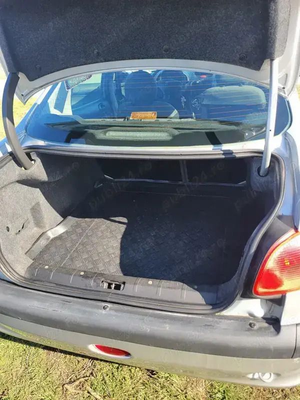 Second-hand Peugeot 206 100 CP (73 kW) 2007 Berlinǎ