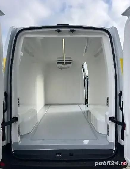 Nouă Renault Master 130 CP (95 kW) 2025 Monovolum