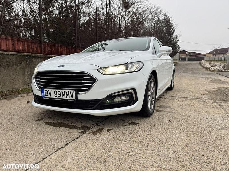Culoarealb Utilizat 2020 Ford Mondeo ST-Line Berlinǎ | 14.250 EUR (Preț bun) - Imagine 1/4