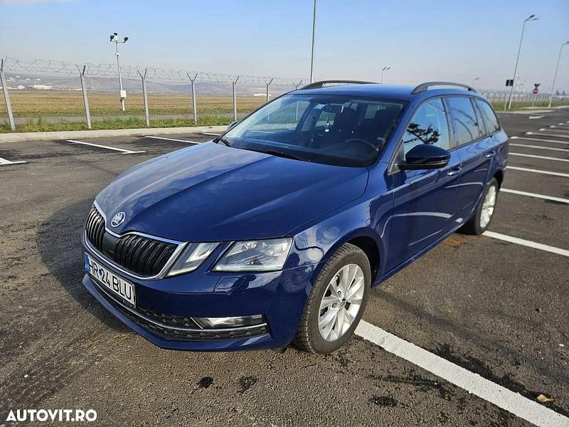 Culoarealbastru Utilizat 2018 Skoda Octavia Style Break | 10.990 EUR (Preț OK) - Imagine 1/4