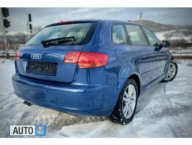 Second-hand Audi A3 Sport 140 CP (102 kW) 2006 Albastru Berlinǎ