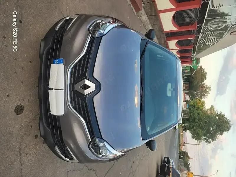 Gri Utilizat 2017 Renault Captur SUV | 11.000 EUR (Preț OK) - Imagine 1/4