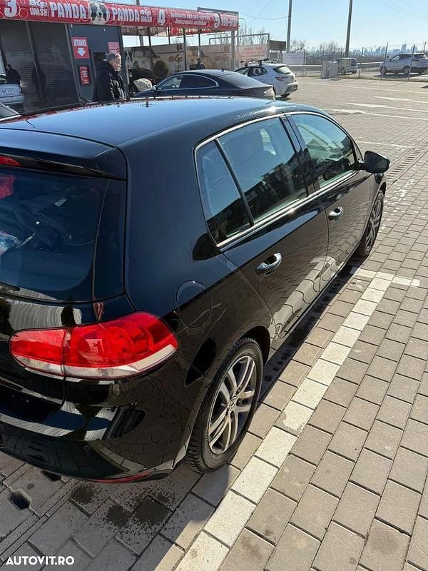Second-hand VW Golf 122 CP (89 kW) 2010 Culoarenegru Coupe
