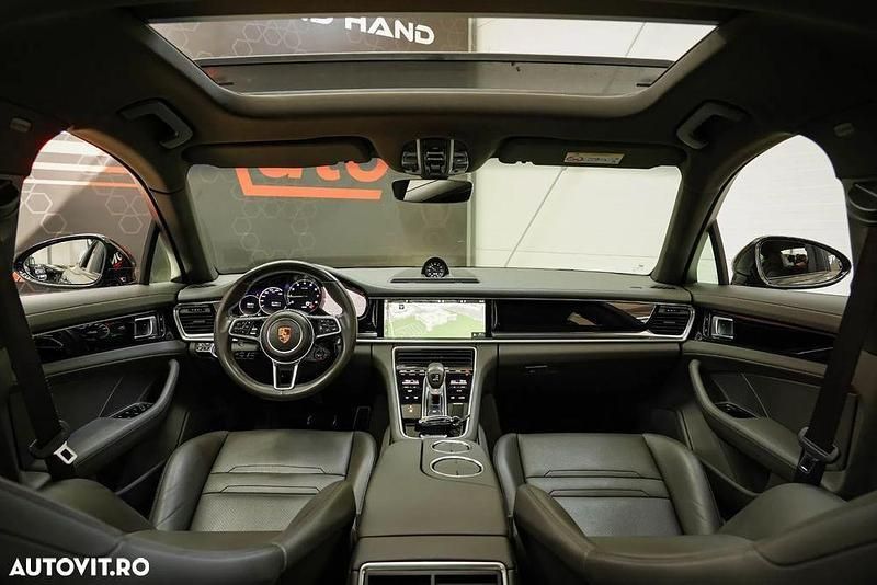 Second-hand Porsche Panamera 4 330 CP (242 kW) 2018 Gri Berlinǎ