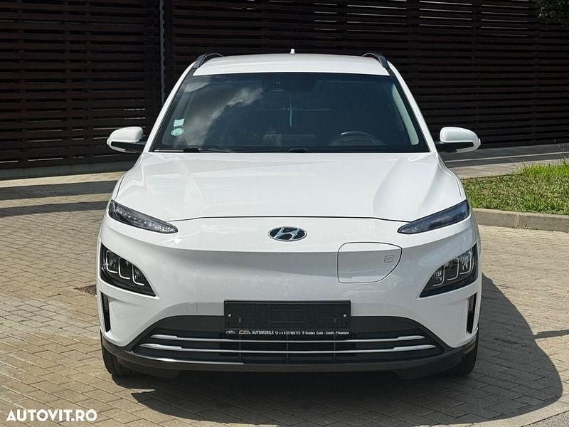 Second-hand Hyundai Kona Advantage 100 kW (136 CP) 2022 Alb SUV