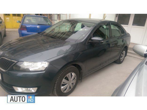 Gri Utilizat 2015 Skoda Rapid Berlinǎ | 9.999 EUR (Preț OK) - Imagine 1/4