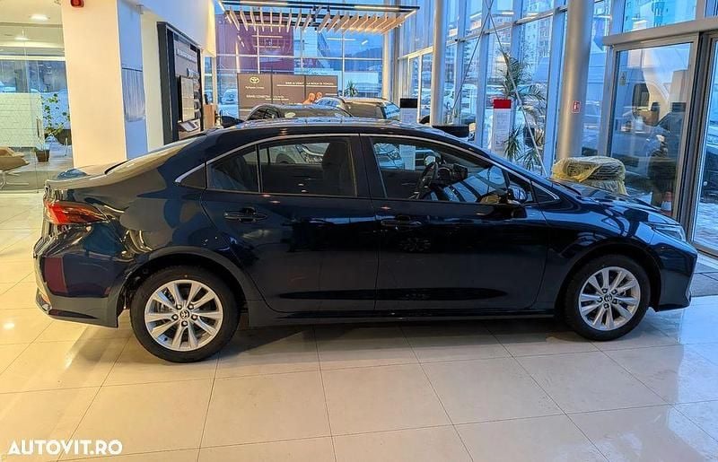 Nouă Toyota Corolla 140 CP (102 kW) 2025 Culoaregri Berlinǎ