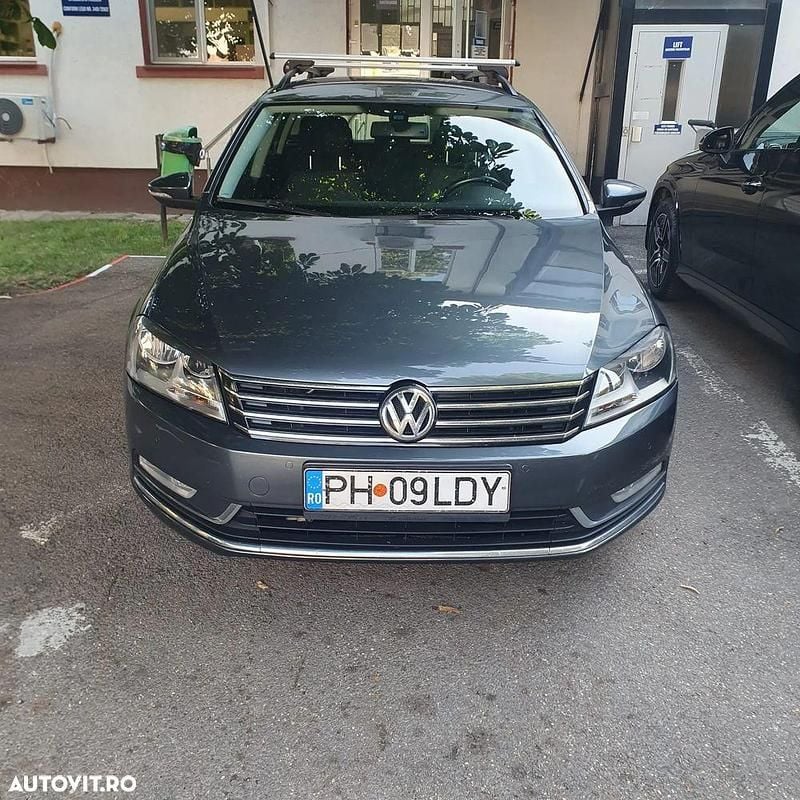 Second-hand VW Passat Edition 177 CP (130 kW) 2012 Culoaregri Break