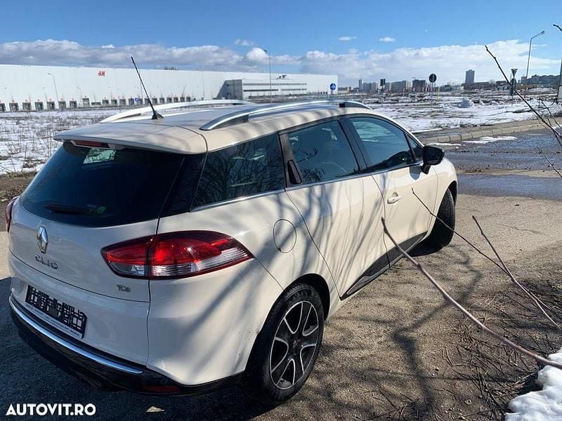 Second-hand Renault Clio GrandTour Experience 90 CP (66 kW) 2016 Culoarebej Break