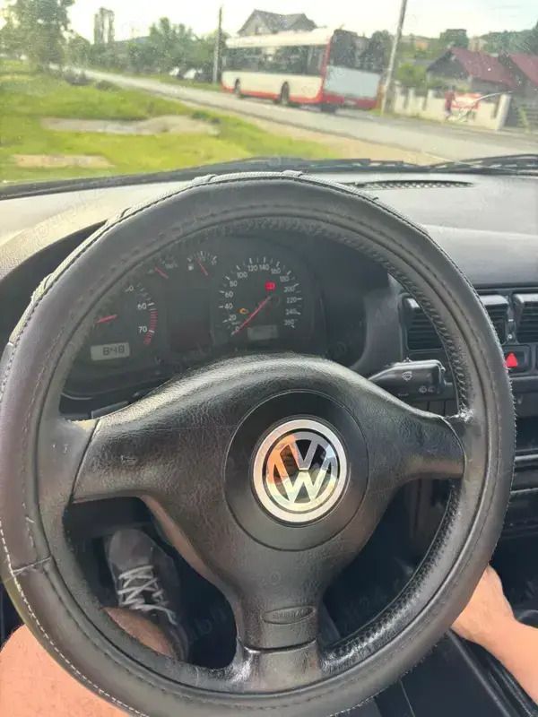Utilizat 2002 VW Golf IV Break | 5.500 EUR - Imagine 1/4
