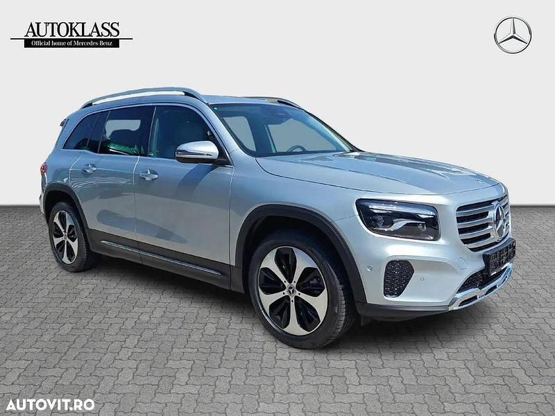 Second-hand Mercedes GLB220 190 CP (139 kW) 2025 Culoareargint SUV