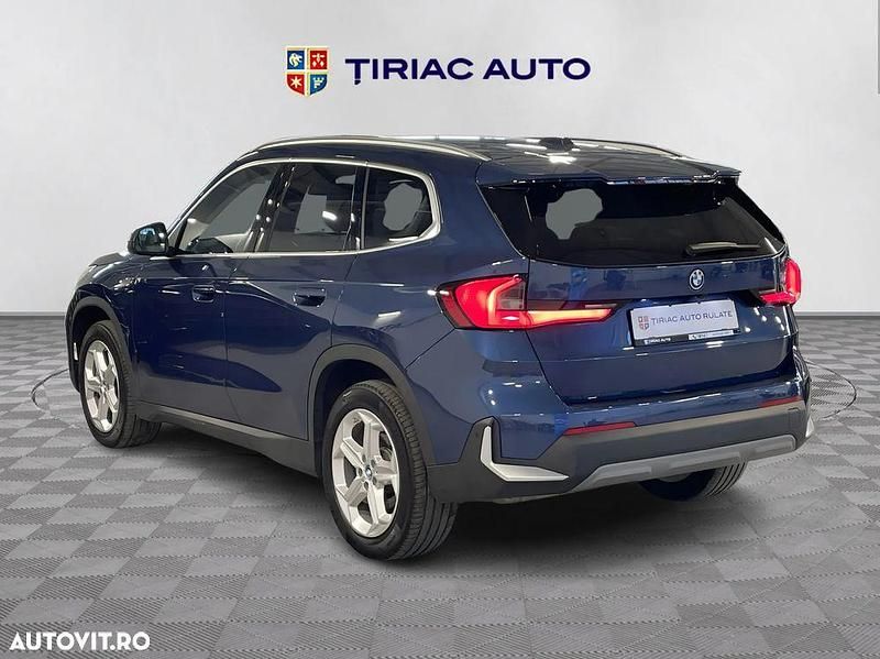 Second-hand BMW X1 326 CP (239 kW) 2023 Culoarealbastru SUV