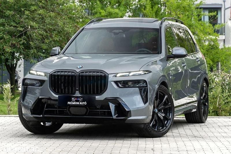 Culoaregri Utilizat 2025 BMW X7 M Sport SUV | 103.806 EUR (Preț OK) - Imagine 1/4