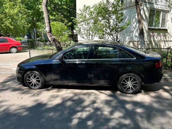 Second-hand Audi A4 120 CP (88 kW) 2010 Negru Berlinǎ