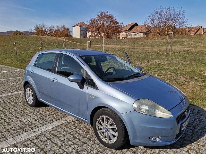 Culoarealbastru Utilizat 2006 Fiat Grande Punto Dynamic Hatchback | 1.700 EUR (Super Preț) - Imagine 1/4