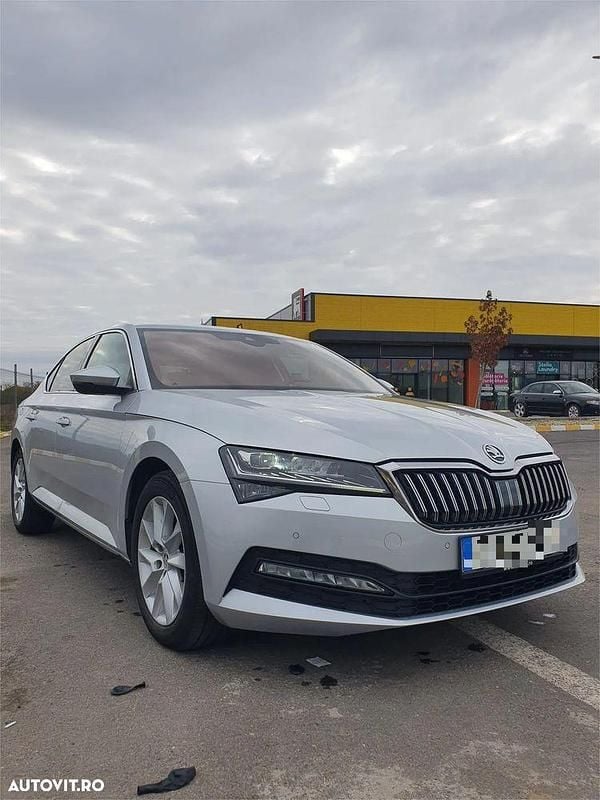 Culoareargint Utilizat 2020 Skoda Superb Ambition Berlinǎ | 20.150 EUR (Preț OK) - Imagine 1/4