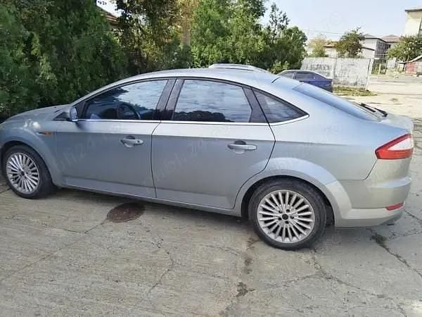 Second-hand Ford Mondeo 130 CP (95 kW) 2008 Berlinǎ