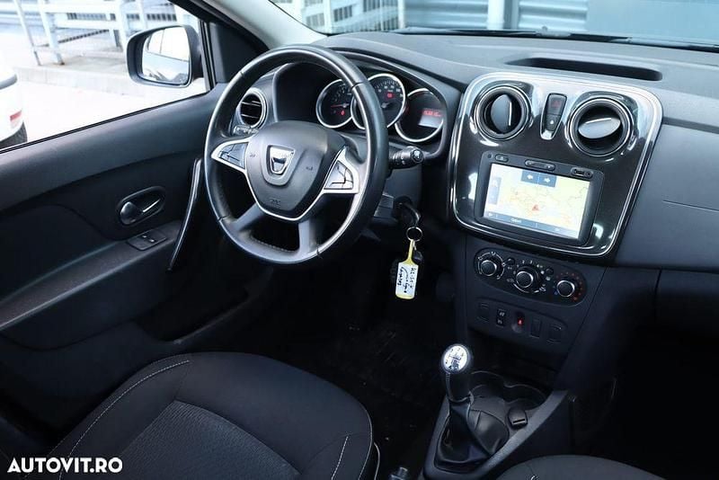 Second-hand Dacia Logan 90 CP (66 kW) 2017 Culoarealte culori Break