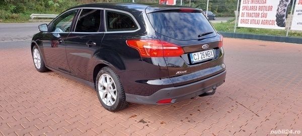 Second-hand Ford Focus 120 CP (88 kW) 2016 Negru Break