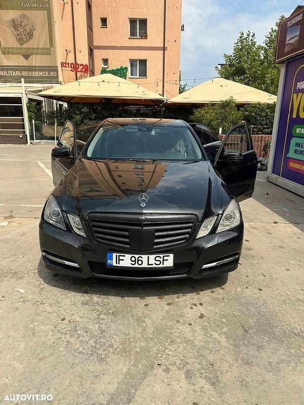 Negru Utilizat 2012 Mercedes E350 Berlinǎ | 10.000 EUR (Preț bun) - Imagine 1/4