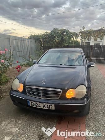 Utilizat 2005 Mercedes C240 Berlinǎ | 6.000 EUR - Imagine 1/4