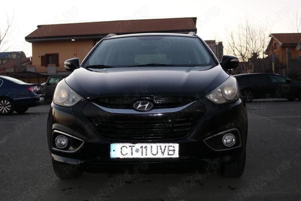 Second-hand Hyundai ix35 Premium 194 CP (142 kW) 2012 Negru SUV
