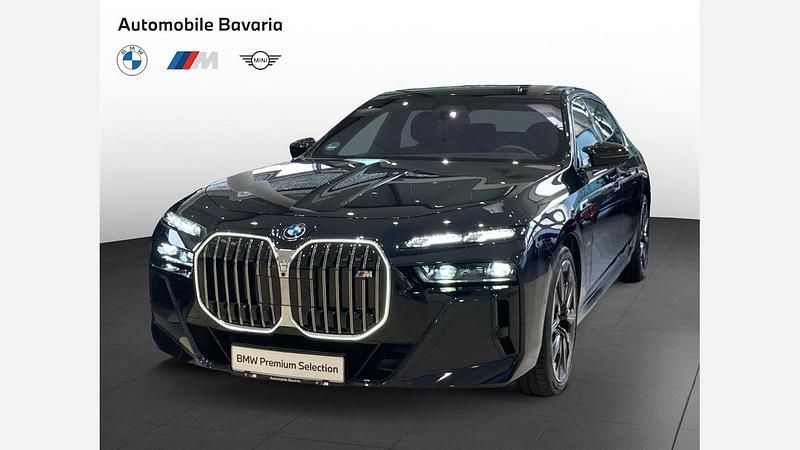 Carbon black metallic metalizat Utilizat 2024 BMW M760e Comfort Edition Berlinǎ | 140.336 EUR - Imagine 1/4
