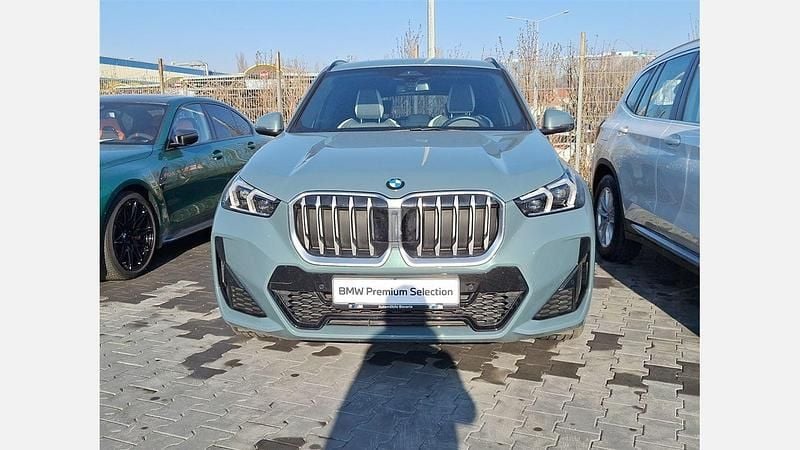 Second-hand BMW X1 Comfort Edition 150 CP (110 kW) 2025 Verde cape york metalizat metalizat SUV