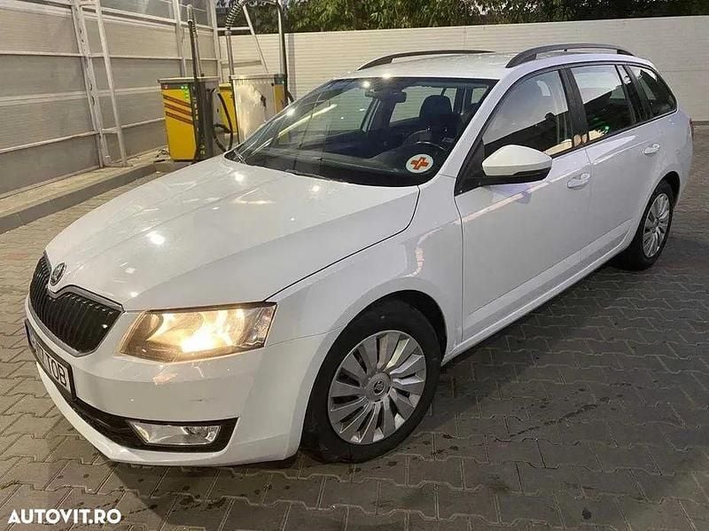Culoarealb Utilizat 2016 Skoda Octavia Style Break | 9.000 EUR (Preț bun) - Imagine 1/4