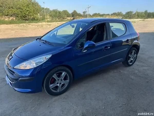 Utilizat 2008 Peugeot 207 Berlinǎ | 2.400 EUR - Imagine 1/4