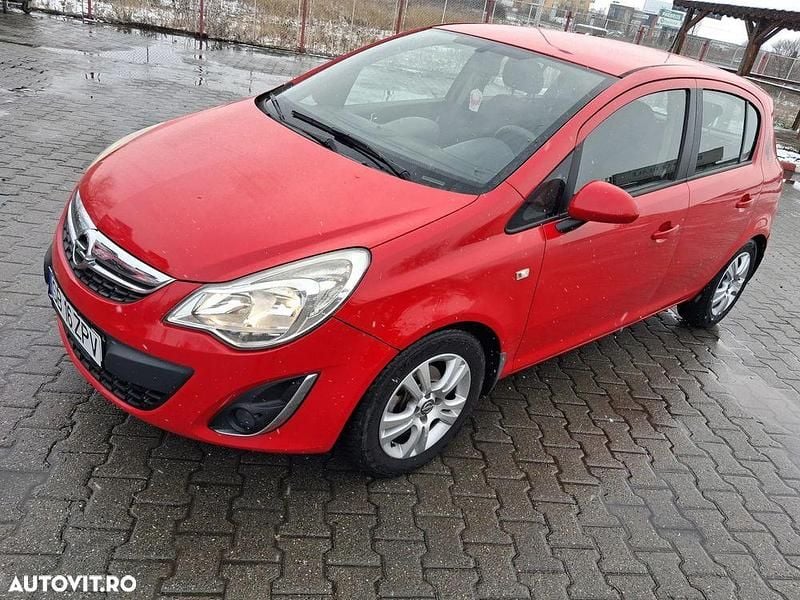 Second-hand Opel Corsa Cosmo 95 CP (69 kW) 2012 Culoarerosu Hatchback
