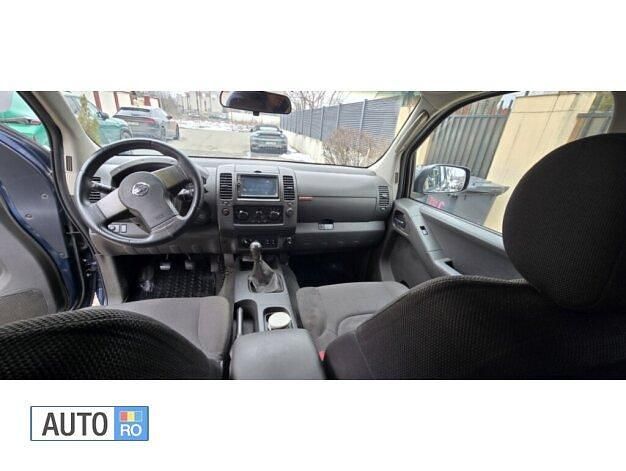 Second-hand Nissan Navara 171 CP (125 kW) 2009 Albastru Pickup