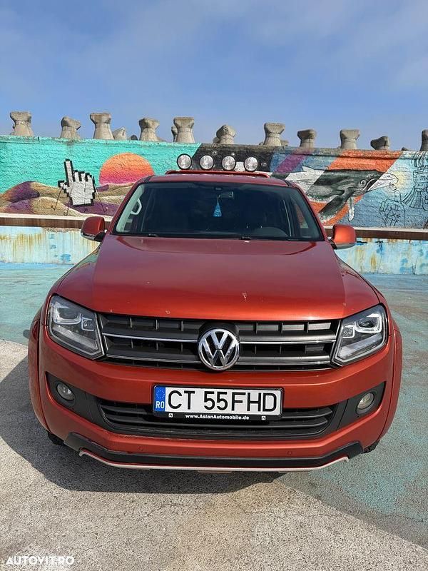 Second-hand VW Amarok Trendline 180 CP (132 kW) 2015 Culoareportocaliu Pickup
