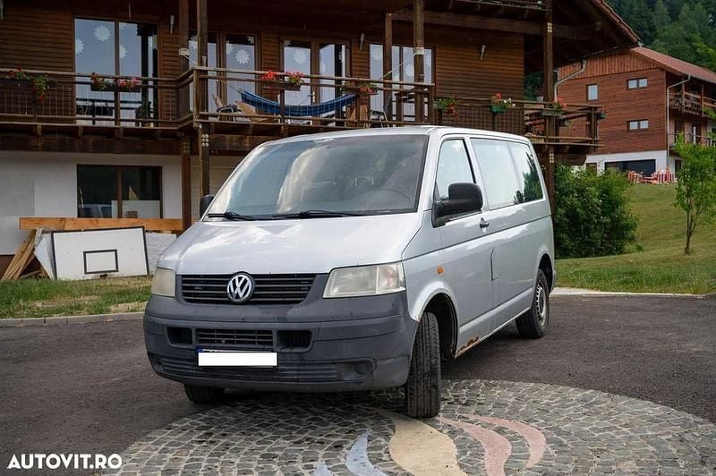 Culoareargint Utilizat 2007 VW T5 Van | 5.300 EUR (Preț OK) - Imagine 1/4