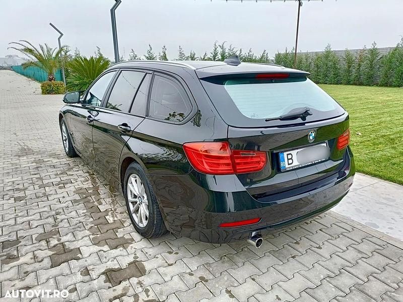 Second-hand BMW 318 Comfort Edition 143 CP (105 kW) 2013 Culoarenegru Break