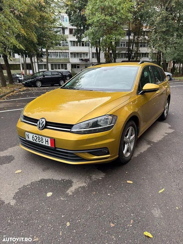 Culoaregalbeuriu Utilizat 2017 VW Golf VII Break | 7.599 EUR (Preț bun) - Imagine 1/4