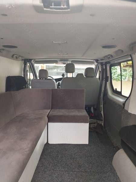 Second-hand Renault Trafic 90 CP (66 kW) 2014 Alb Monovolum