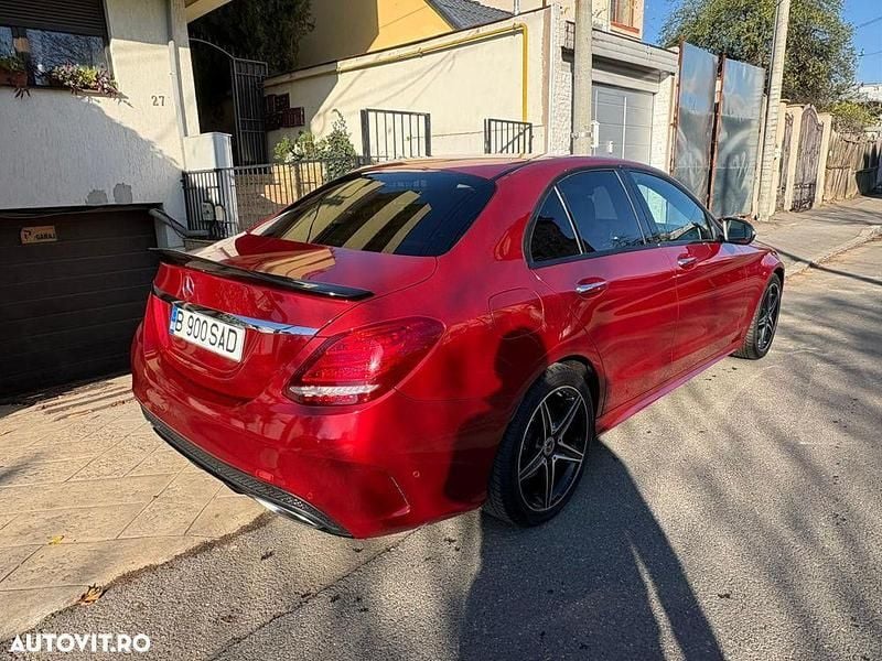 Second-hand Mercedes C250 211 CP (155 kW) 2017 Culoarerosu Berlinǎ