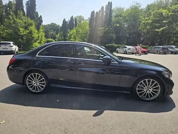 Second-hand Mercedes 220 195 CP (143 kW) 2020 Berlinǎ