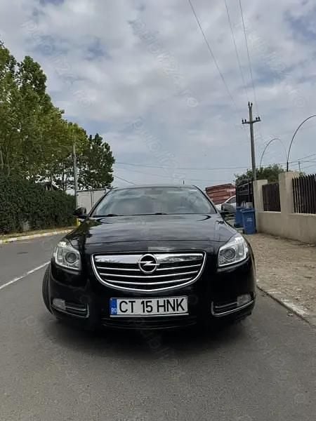 Second-hand Opel Insignia 131 CP (96 kW) 2011 Negru Berlinǎ