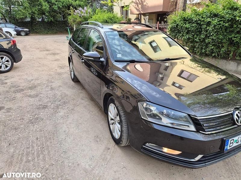 Second-hand VW Passat Trendline 105 CP (77 kW) 2013 Culoaremaro Break