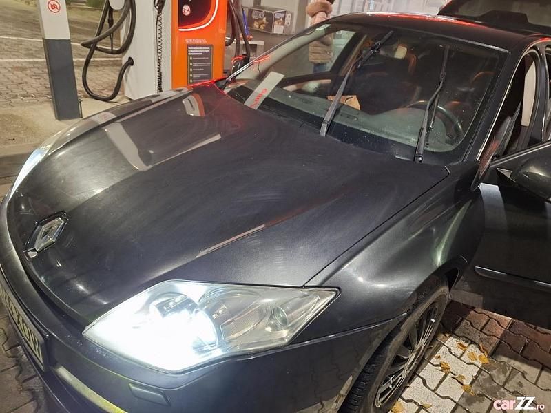 Negru Utilizat 2009 Renault Laguna III Berlinǎ | 2.750 EUR (Super Preț) - Imagine 1/4