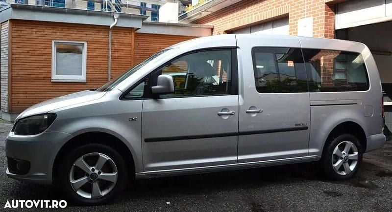 Second-hand VW Caddy Maxi Trendline 102 CP (75 kW) 2011 Culoareargint Monovolum