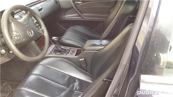 Second-hand Mercedes E200 135 CP (99 kW) 2001 Berlinǎ