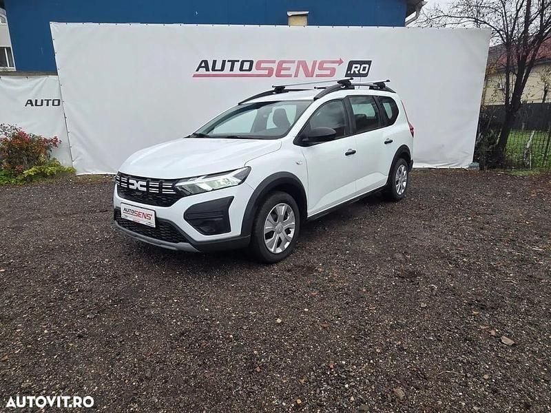 Culoarealb Utilizat 2023 Dacia Jogger Comfort Monovolum | 16.500 EUR (Preț OK) - Imagine 1/4