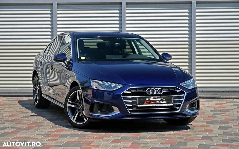 Second-hand Audi A4 S-Line 136 CP (100 kW) 2022 Albastru Berlinǎ