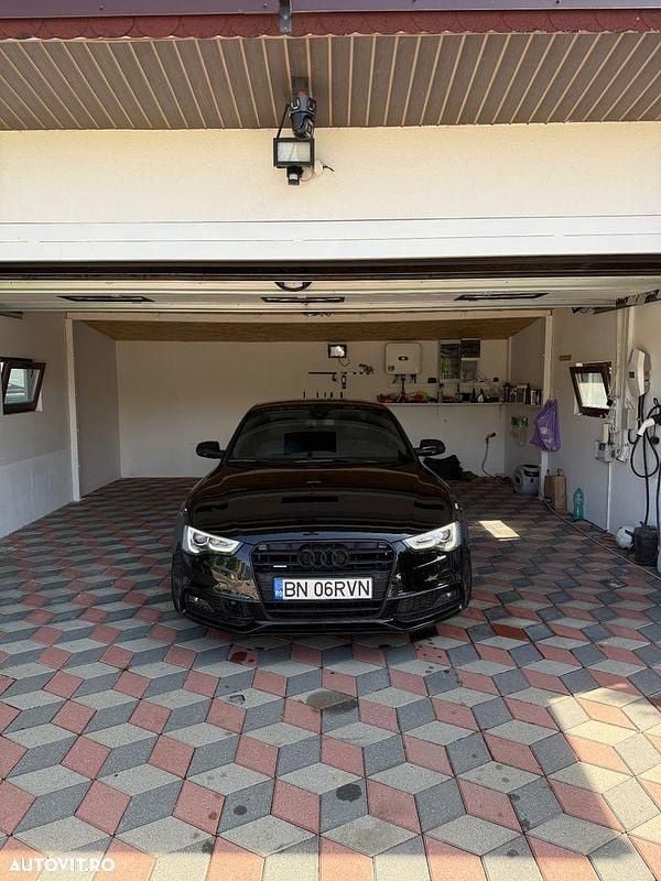 Culoarenegru Utilizat 2014 Audi A5 Sport Coupe | 15.999 EUR - Imagine 1/4