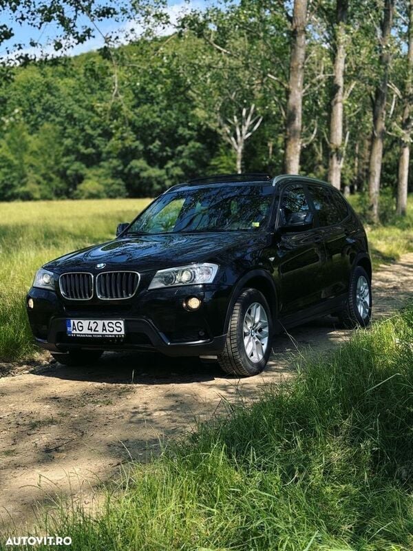 Negru Utilizat 2012 BMW X3 SUV | 11.000 EUR (Preț OK) - Imagine 1/4